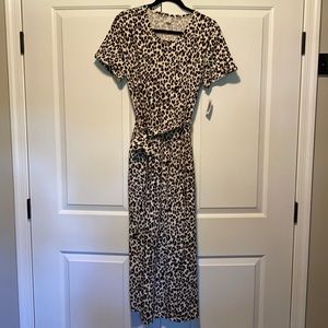 Old Navy Leopard Dress